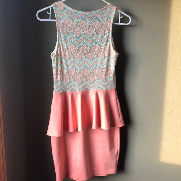 Size small Love Culture form fitting dress. - Picture 3 of 7